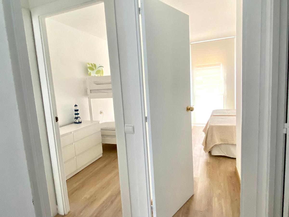 Apartamento Con 3 Habitaciones, Terraza Y Jardin Comunitario Con Piscina En Sant Antoni De Calonge Exterior foto